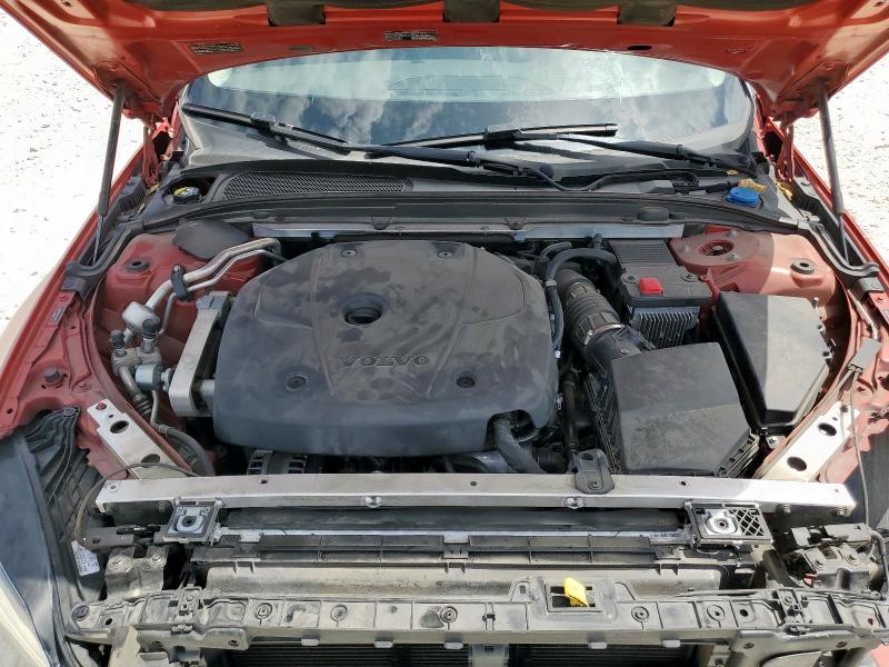 2019 VOLVO S60 T6 MOM 7JRA22TK0KG014712