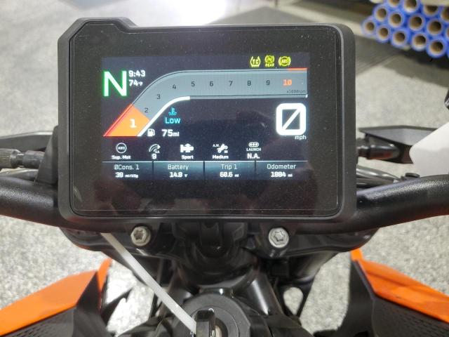2024 KTM 990 DUKE VBKTV9403RM995231