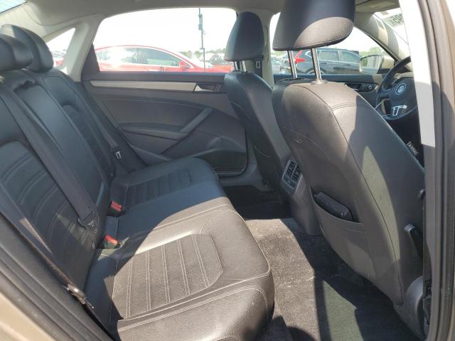 2015 VOLKSWAGEN PASSAT SE 1VWBS7A34FC021569