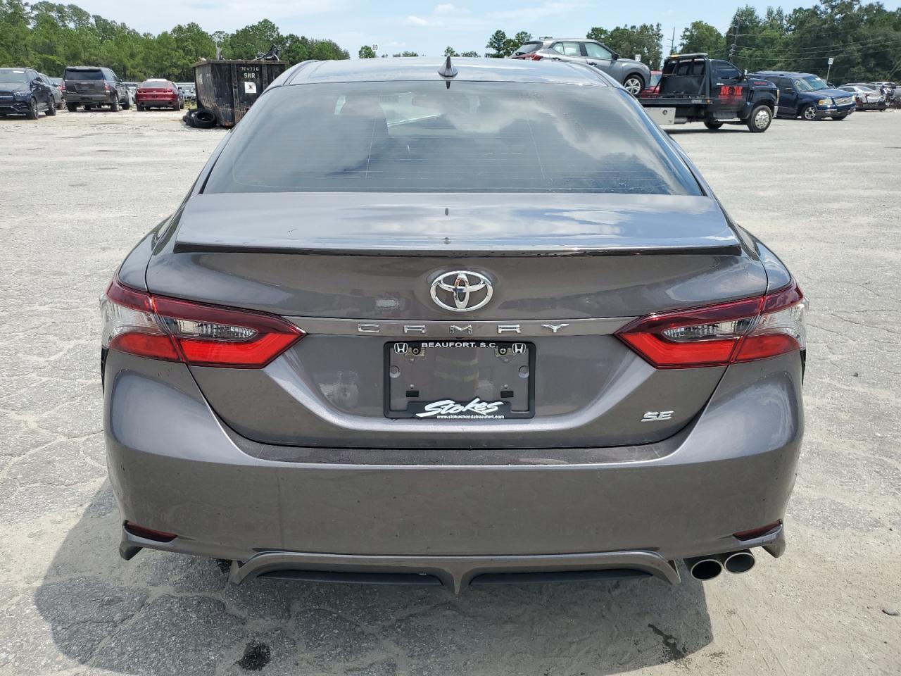 TOYOTA CAMRY SE NIGHT SHADE