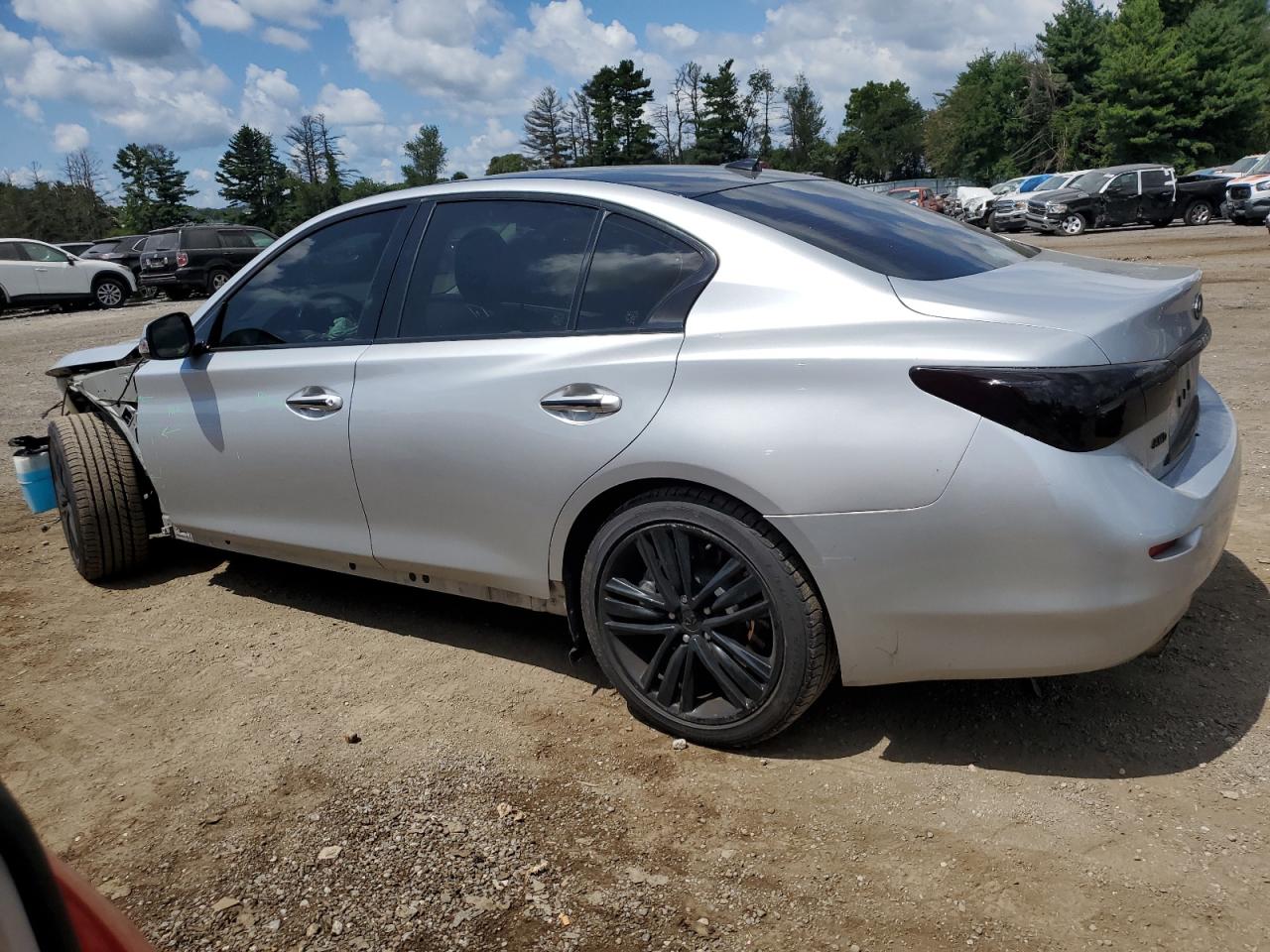 INFINITI Q50 PREMIUM