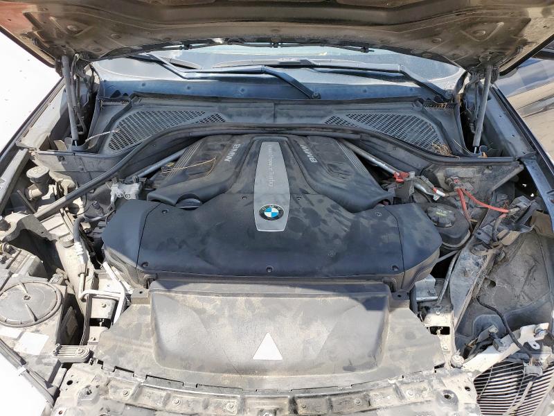 2015 BMW X6 XDRIVE5 5UXKU6C52F0R33543