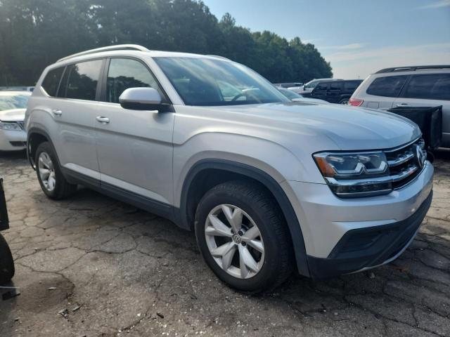 2018 VOLKSWAGEN ATLAS 1V2BR2CA9JC509548