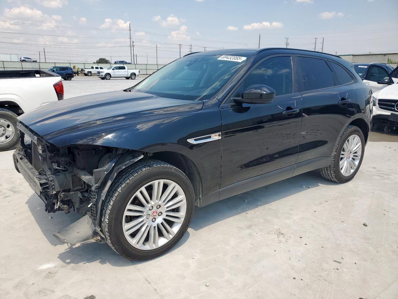 JAGUAR F-PACE PREMIUM