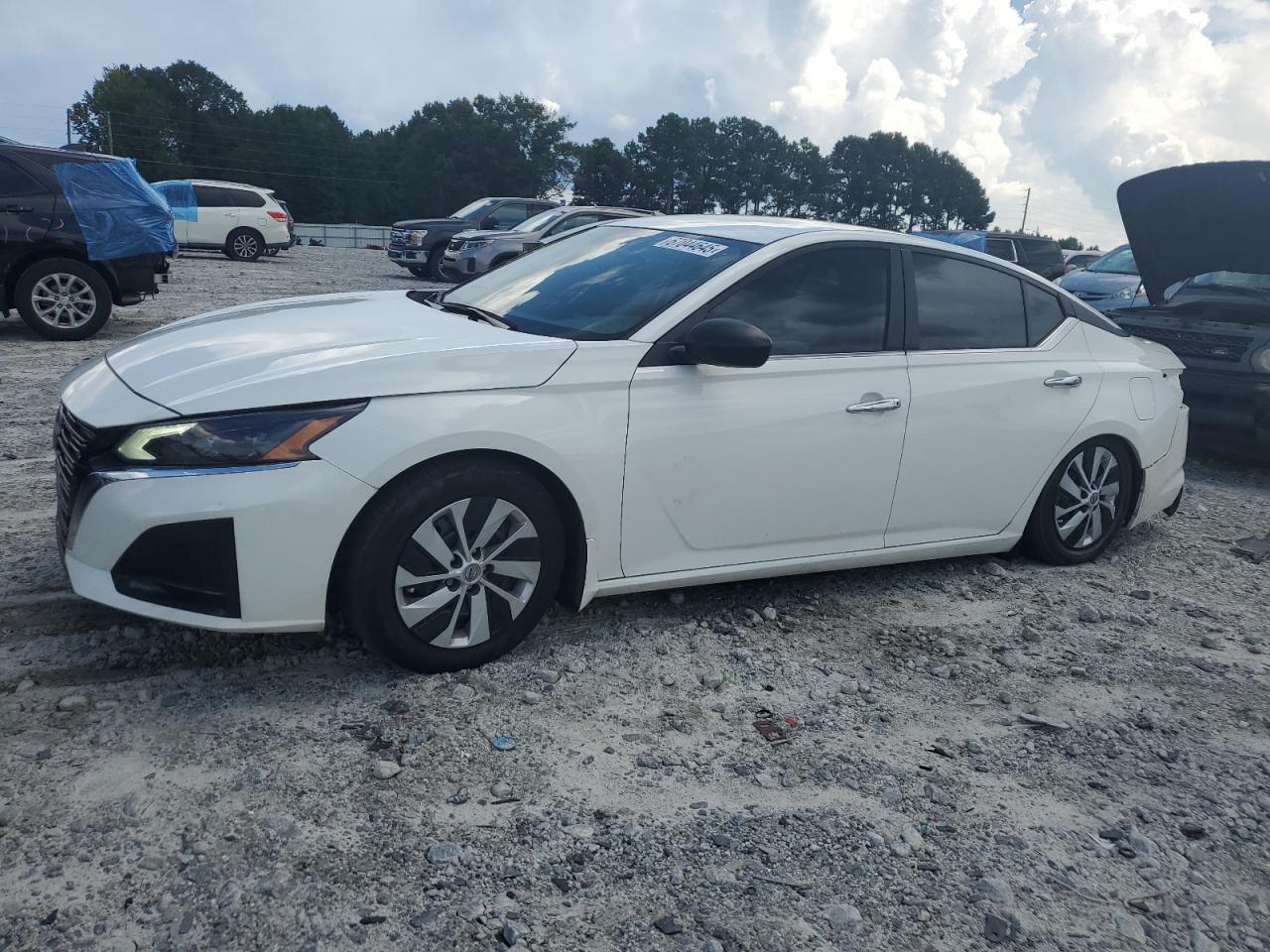 NISSAN ALTIMA S