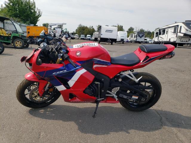 2024 HONDA CBR600 RR JH2PC40J3RK100687