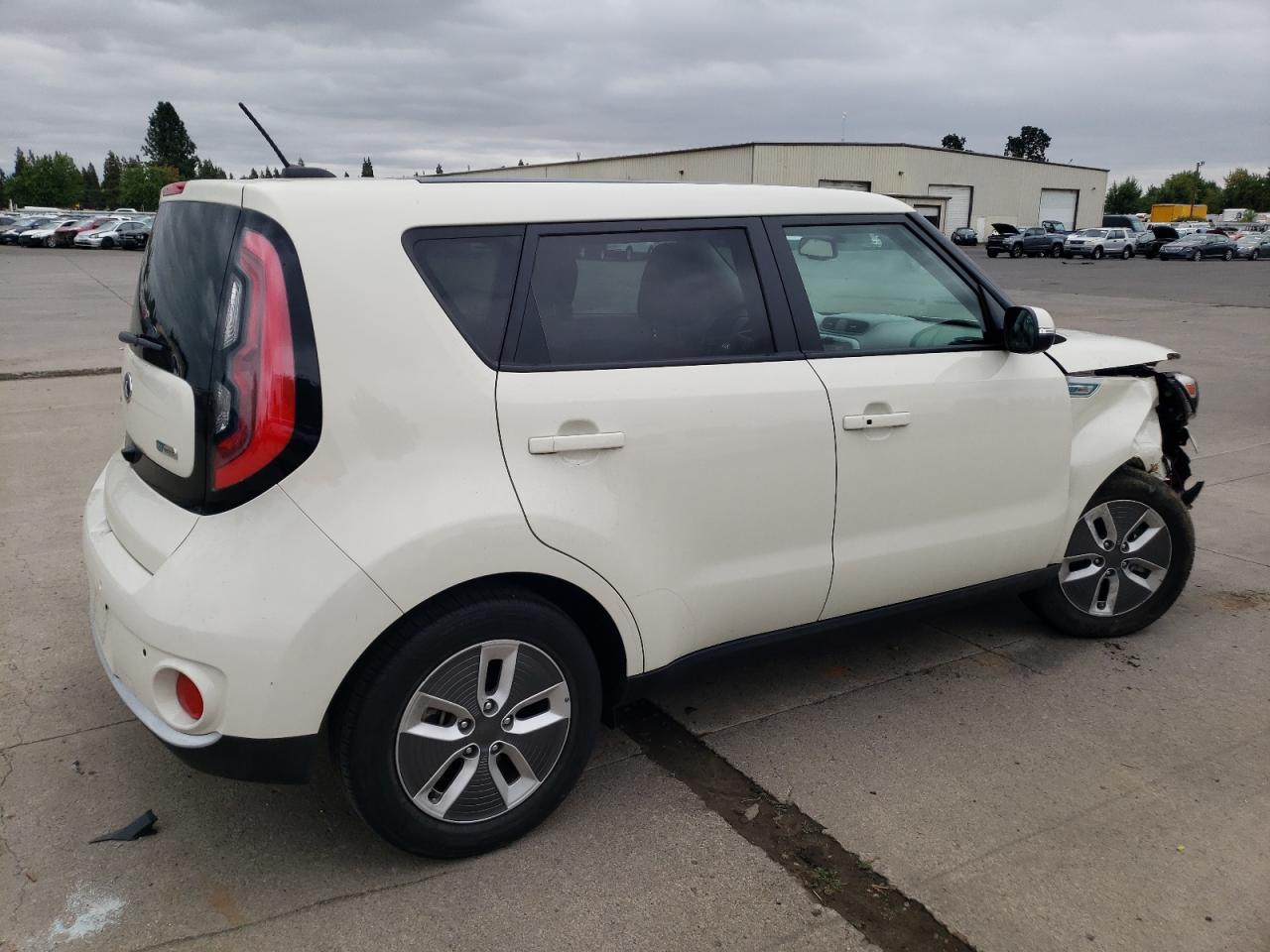 KIA SOUL EV +