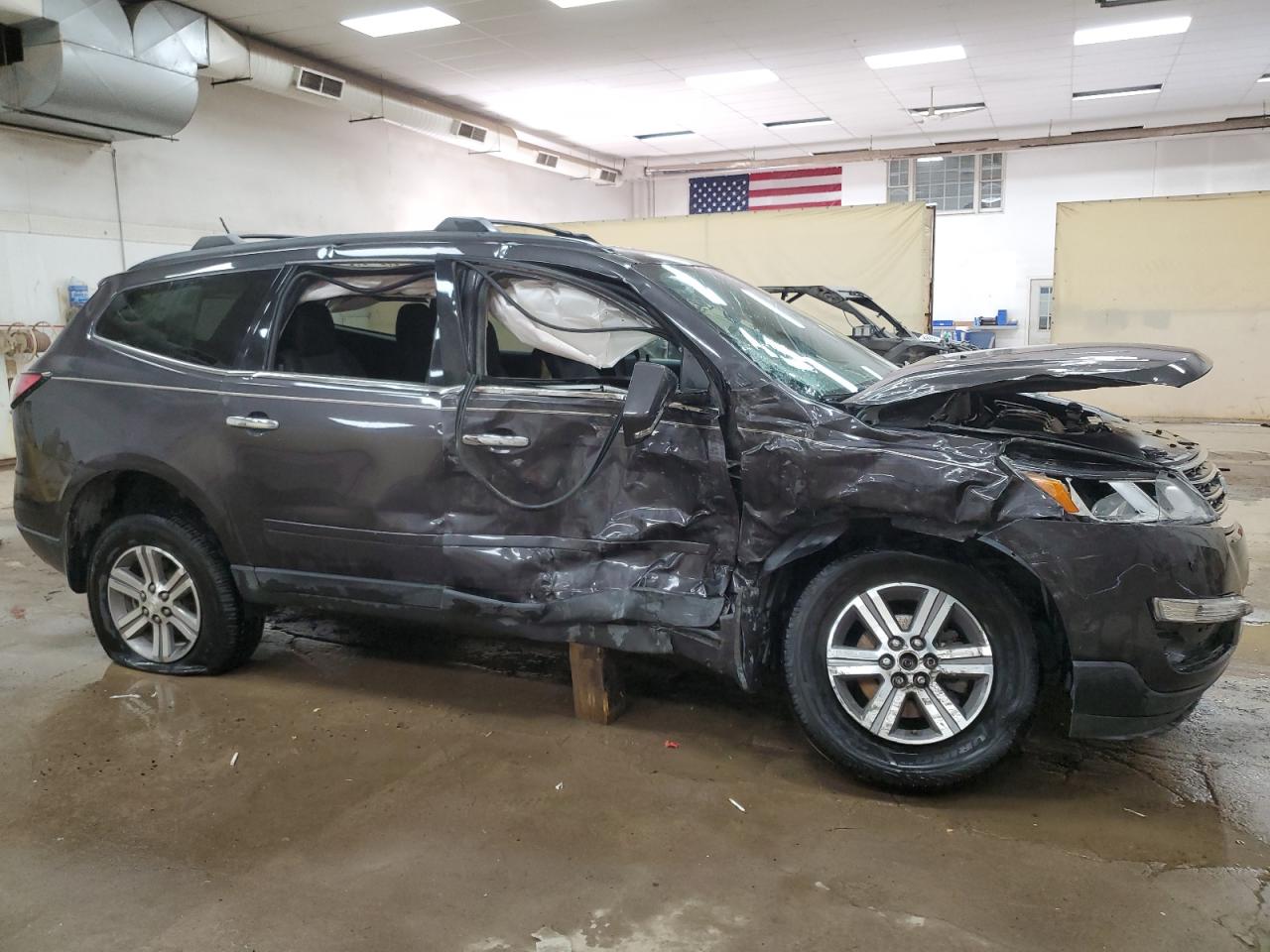 CHEVROLET TRAVERSE LT