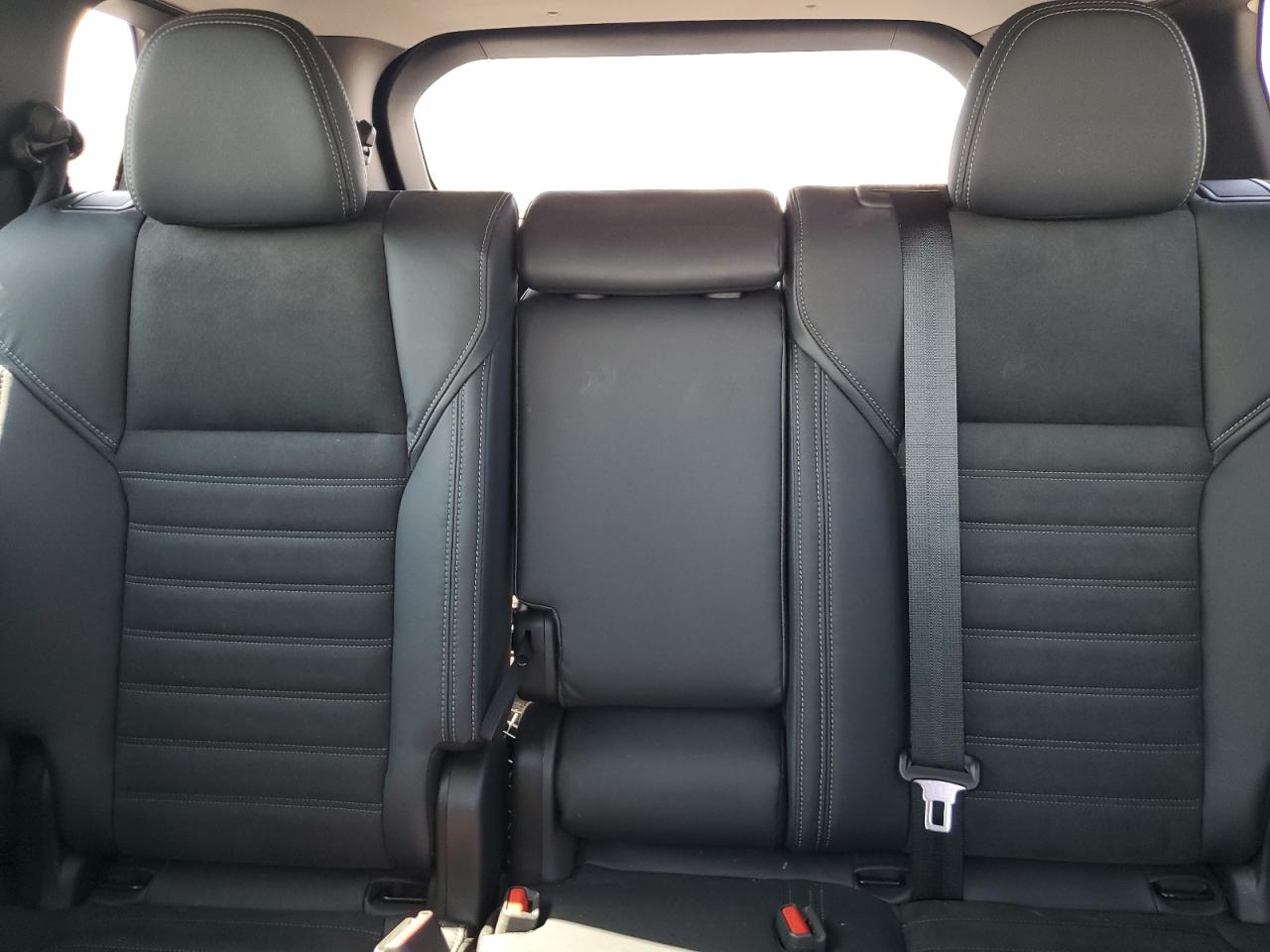 MITSUBISHI OUTLANDER SE