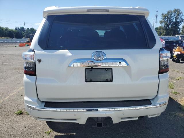 2018 TOYOTA 4RUNNER SR - JTEBU5JR3J5532849