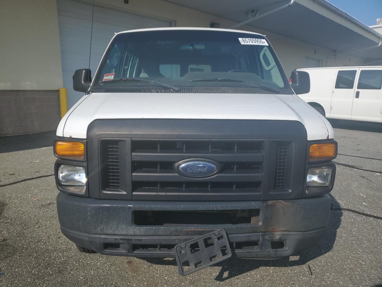 FORD ECONOLINE E150 VAN