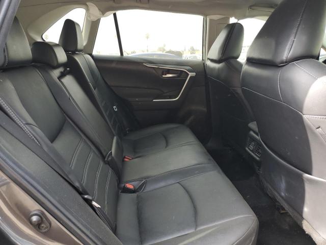 2022 TOYOTA RAV4 XLE PREMIUM 2T3A1RFVXNC269653