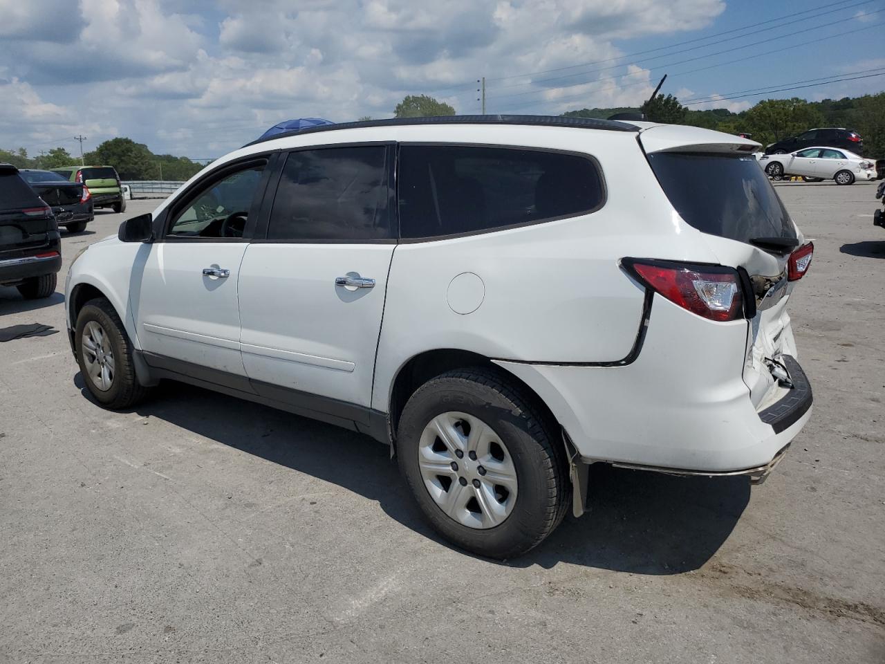 CHEVROLET TRAVERSE LS