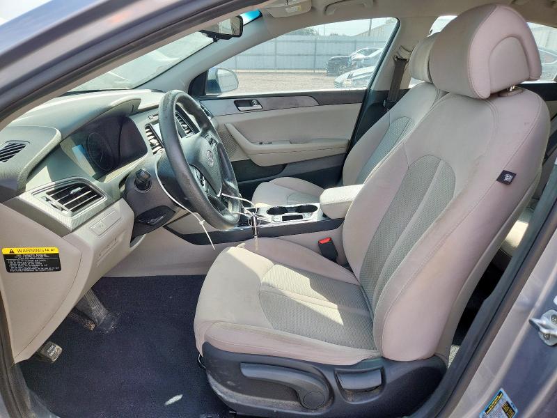 2017 HYUNDAI SONATA SE 5NPE24AF8HH470379