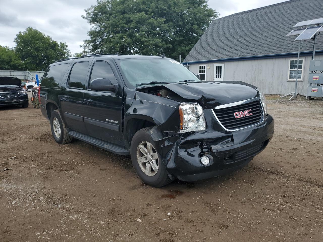 GMC YUKON K1500 SLT