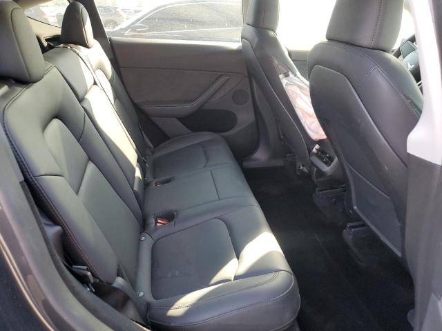 2024 TESLA MODEL Y 7SAYGDEE3RA256741