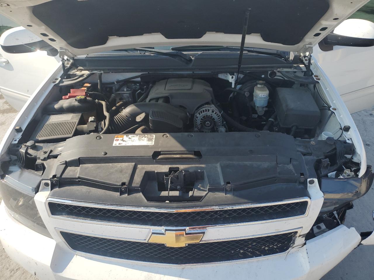 CHEVROLET TAHOE K1500 LT