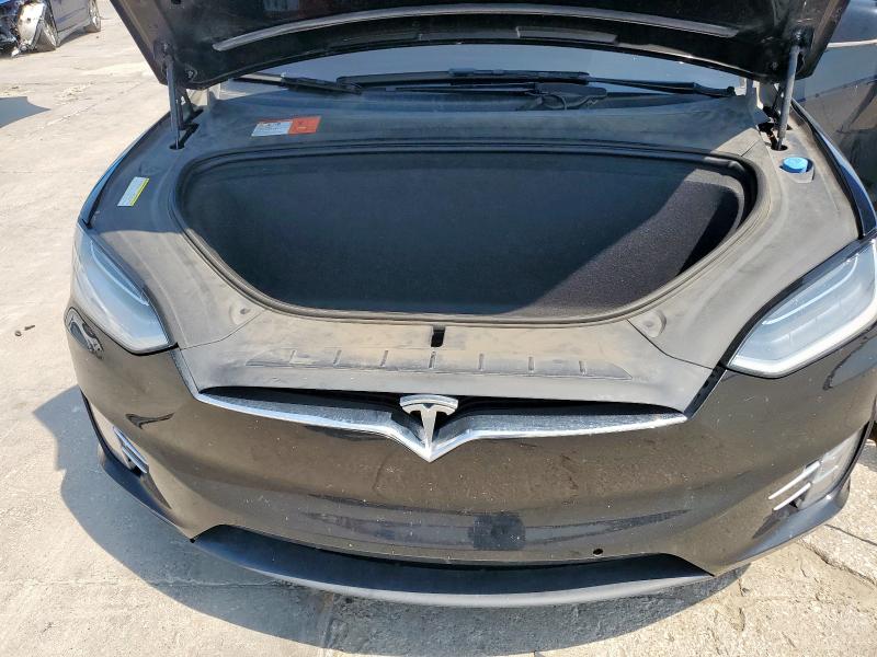 2017 TESLA MODEL X 5YJXCBE24HF039358