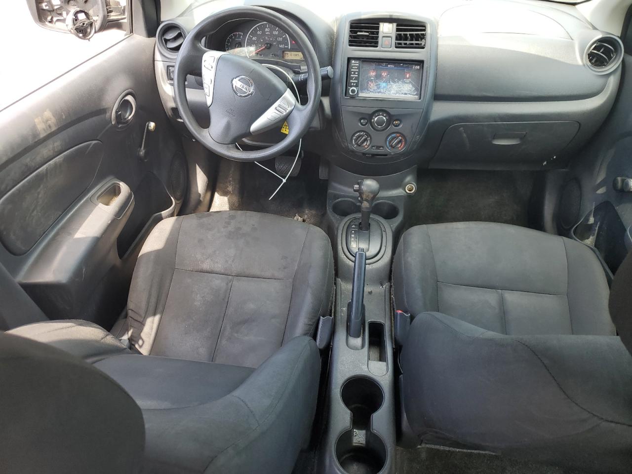 NISSAN VERSA S