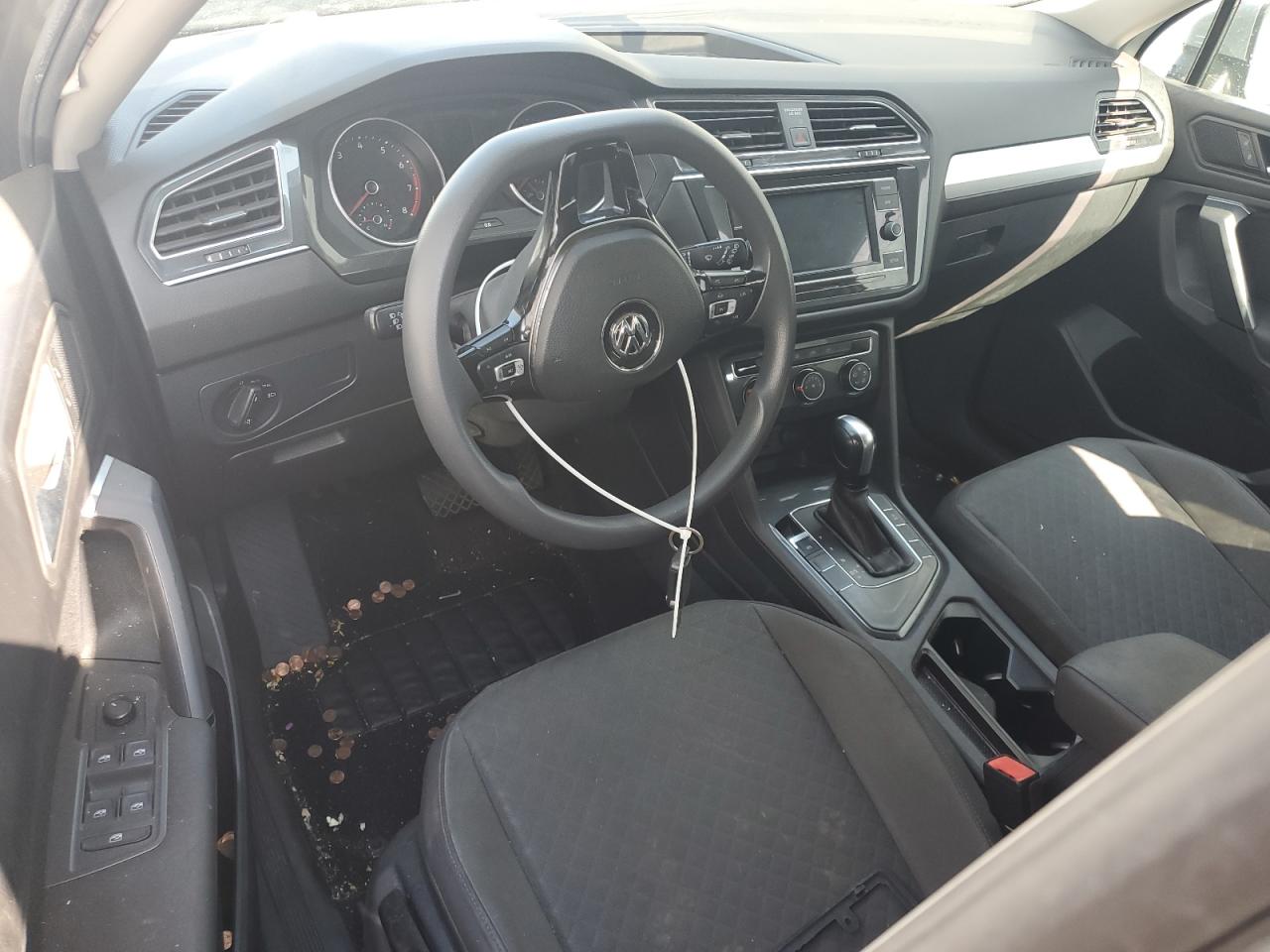 Lot #3315592773 2019 VOLKSWAGEN TIGUAN S