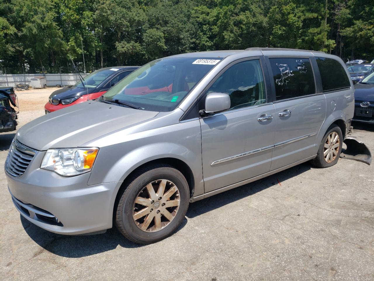 CHRYSLER TOWN & COUNTRY TOURING