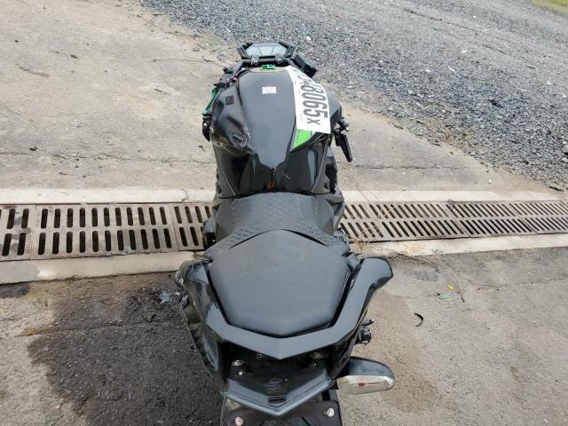 2016 KAWASAKI ZR800 B JKBZRCB14GDA16704