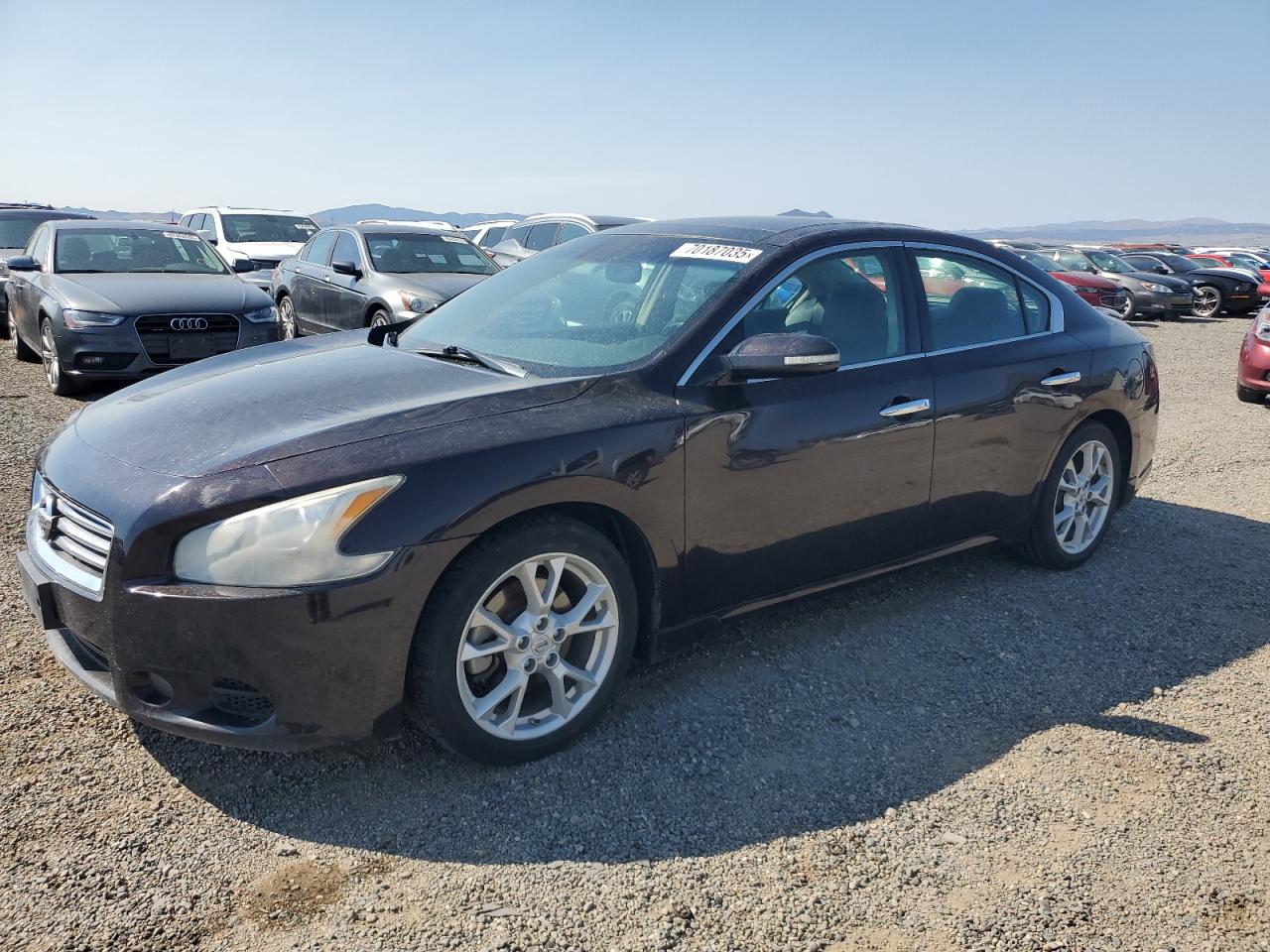 NISSAN MAXIMA S