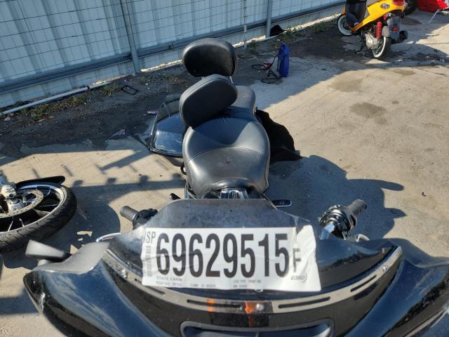 2022 HARLEY-DAVIDSON FLHX 1HD1KBC28NB615932