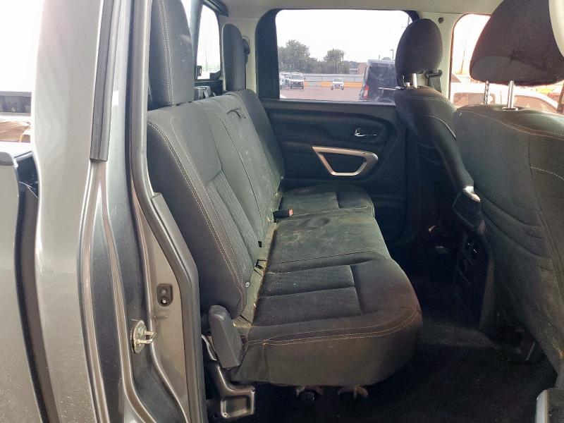 2017 NISSAN TITAN SV 1N6AA1E53HN540028