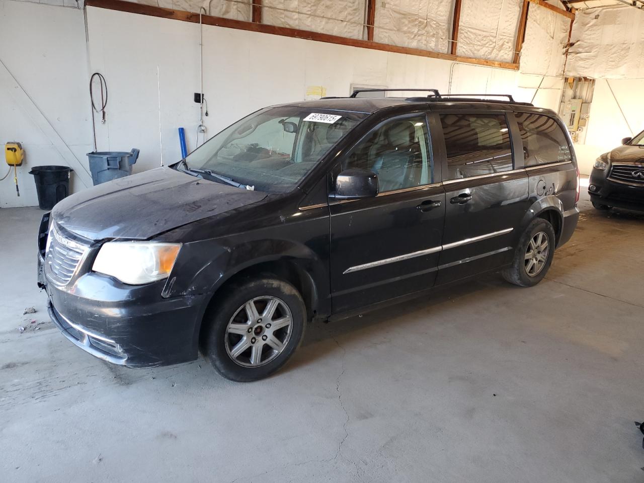 CHRYSLER TOWN & COUNTRY TOURING