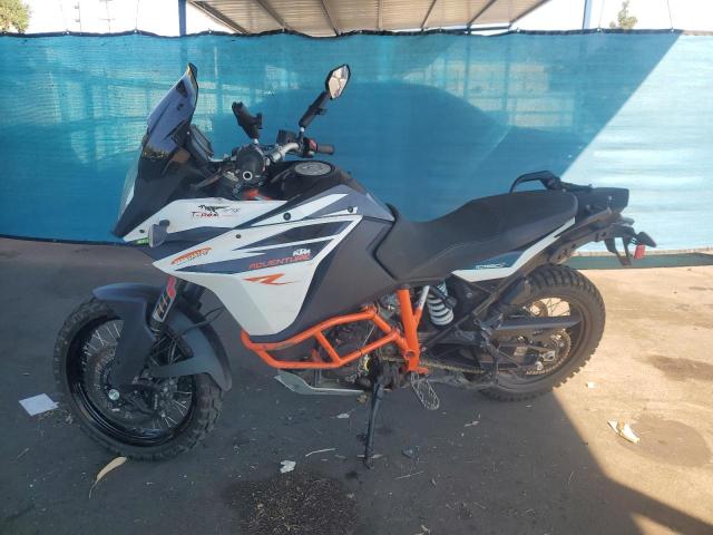 2017 KTM 1090 ADVEN VBKV49401HM966949