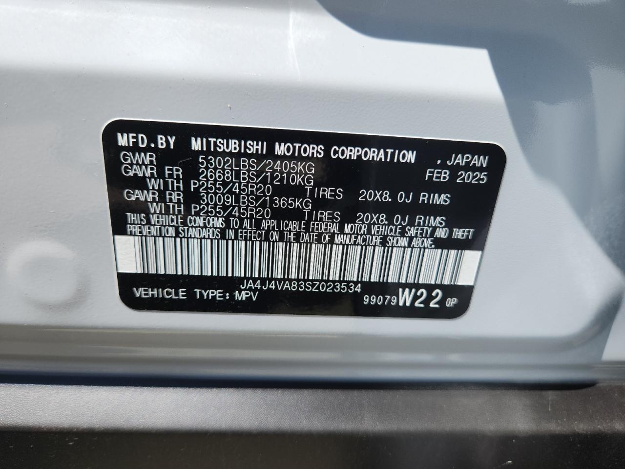 MITSUBISHI OUTLANDER SE