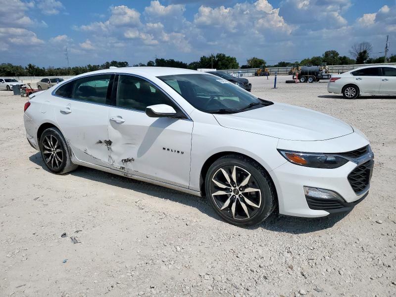 2021 CHEVROLET MALIBU RS 1G1ZG5ST7MF054480