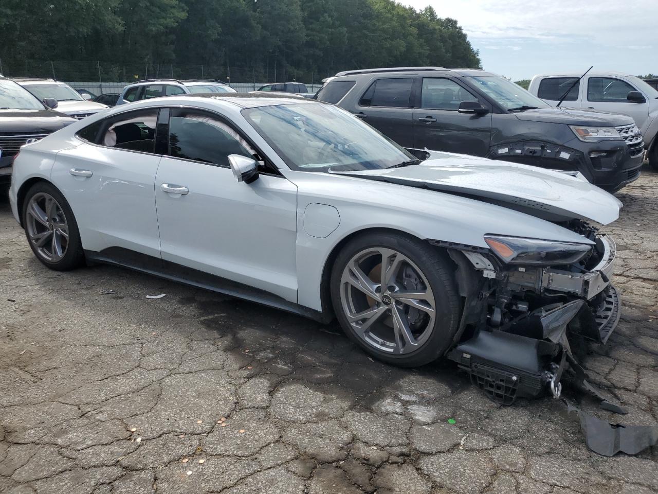 AUDI E-TRON PRESTIGE