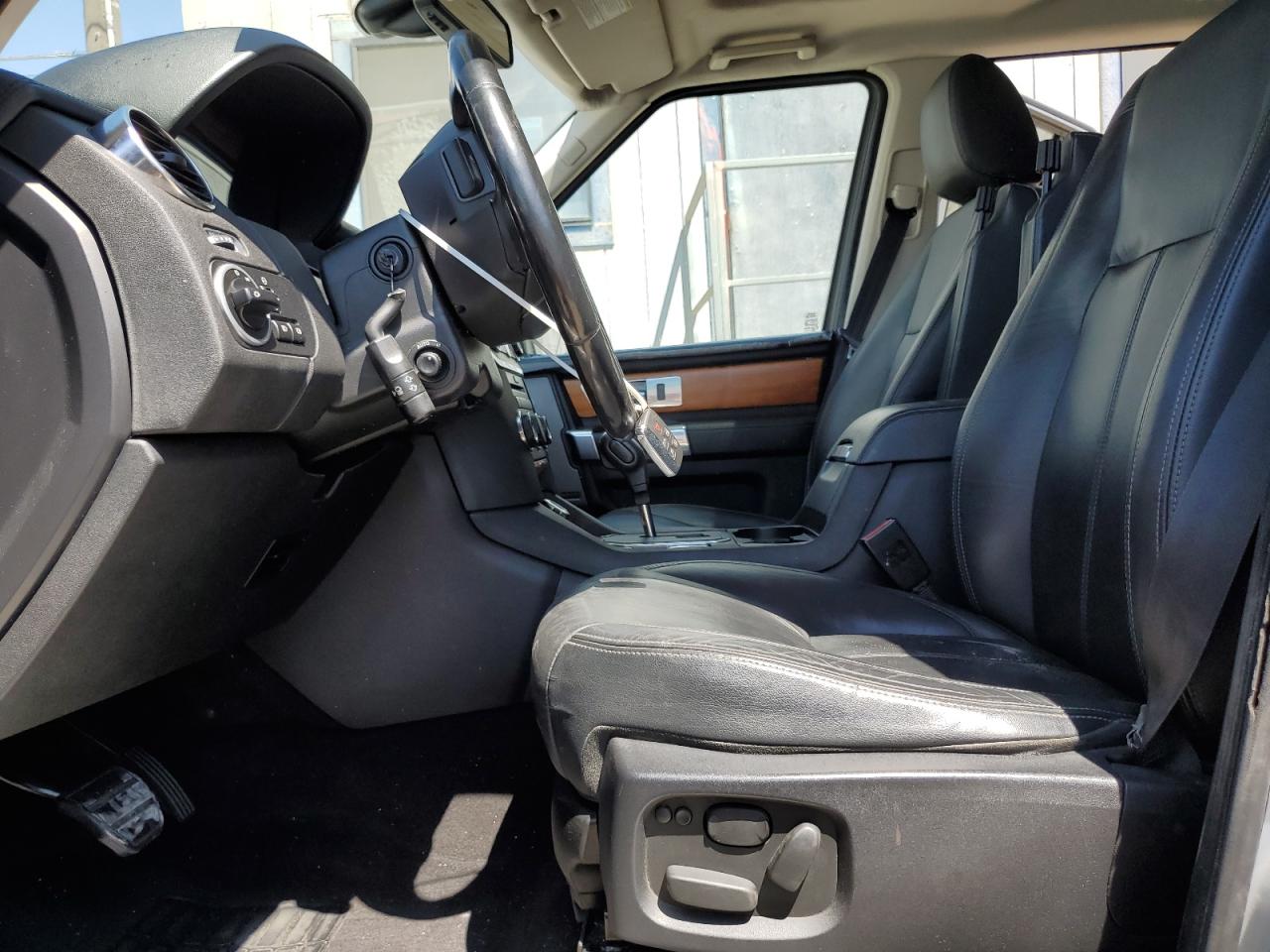 LAND ROVER LR4 HSE LUXURY