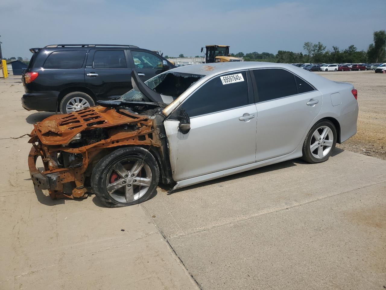 TOYOTA CAMRY L