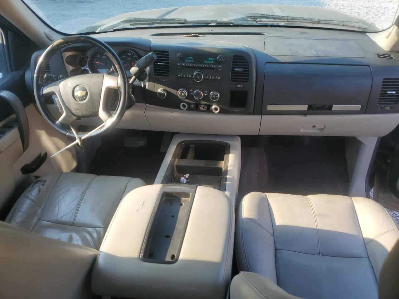 CHEVROLET SILVERADO K1500 LT