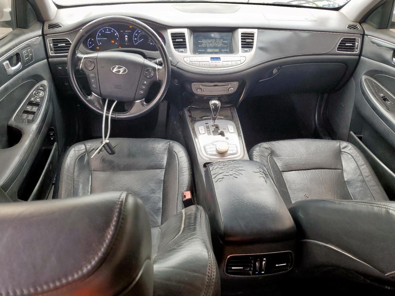 HYUNDAI GENESIS 5.0L