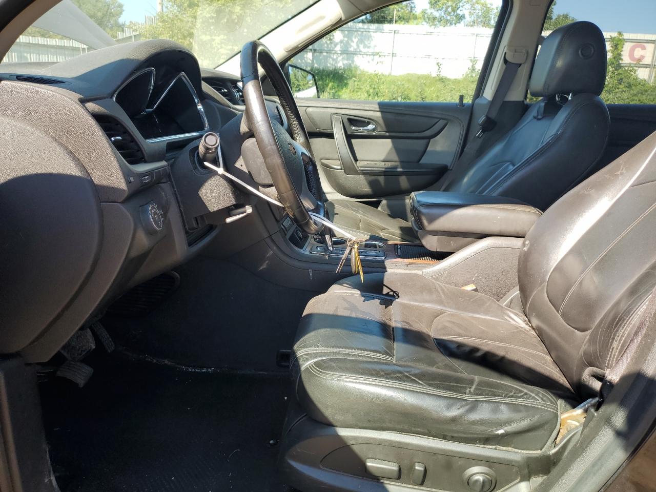 CHEVROLET TRAVERSE LT