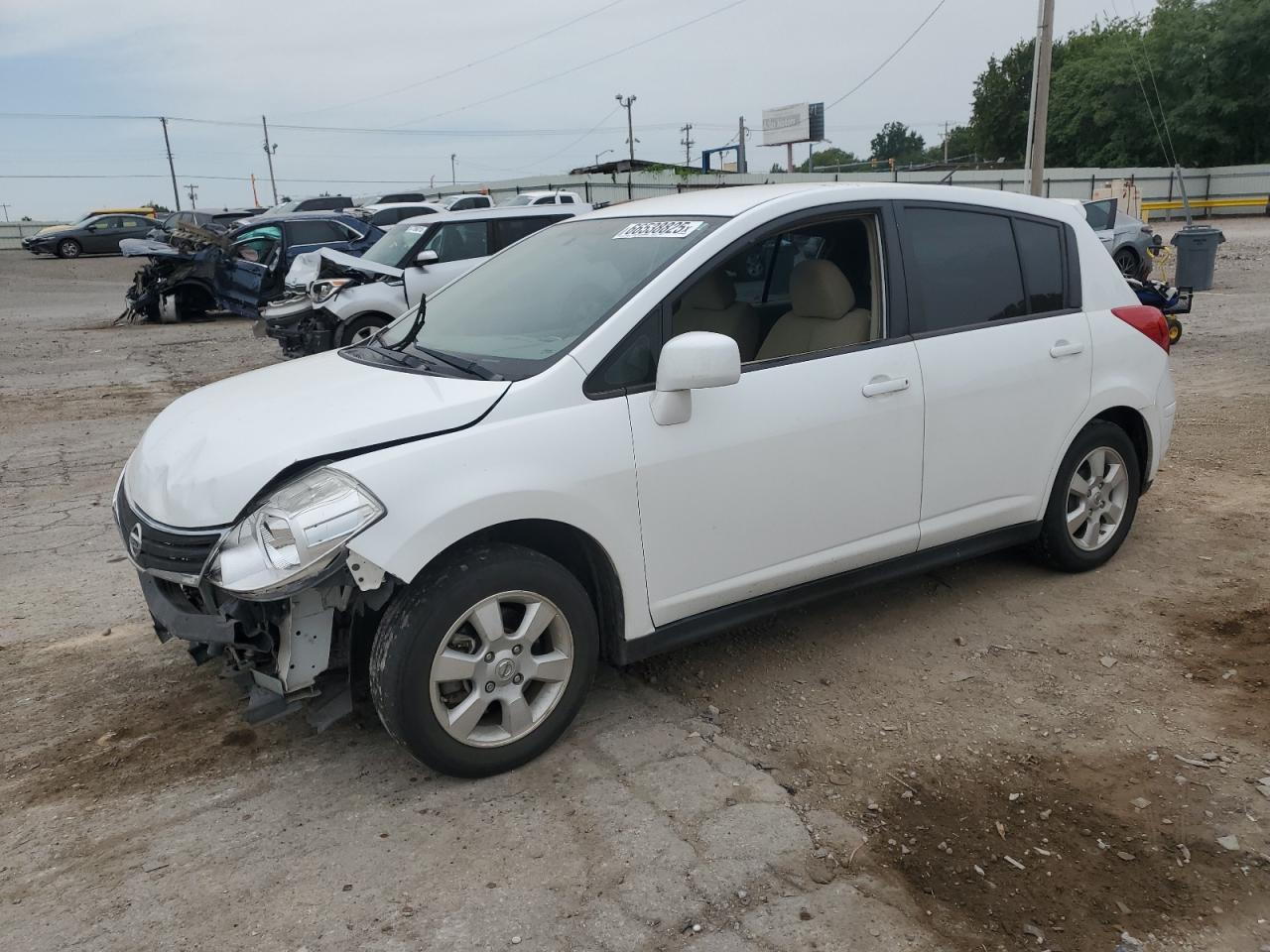 NISSAN VERSA S