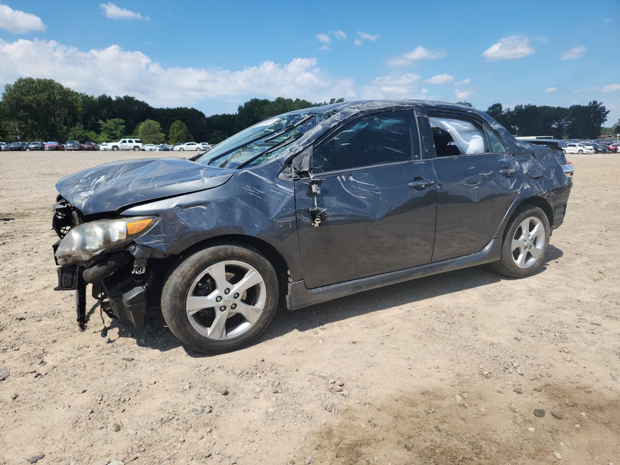 TOYOTA COROLLA BASE
