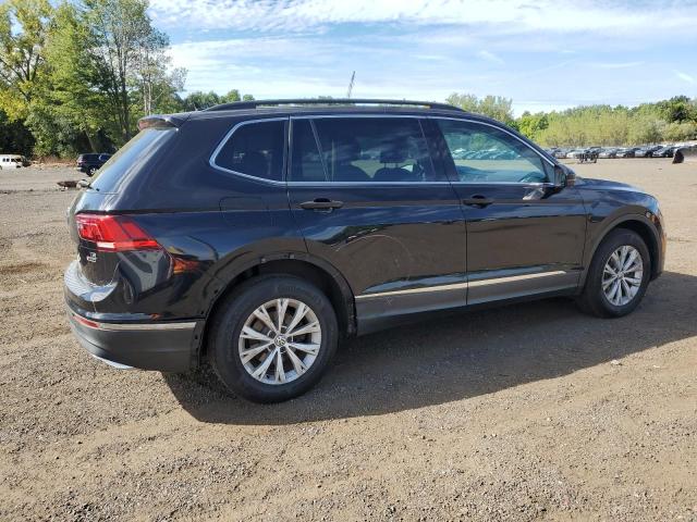 2018 VOLKSWAGEN TIGUAN SE 3VV2B7AX0JM094985