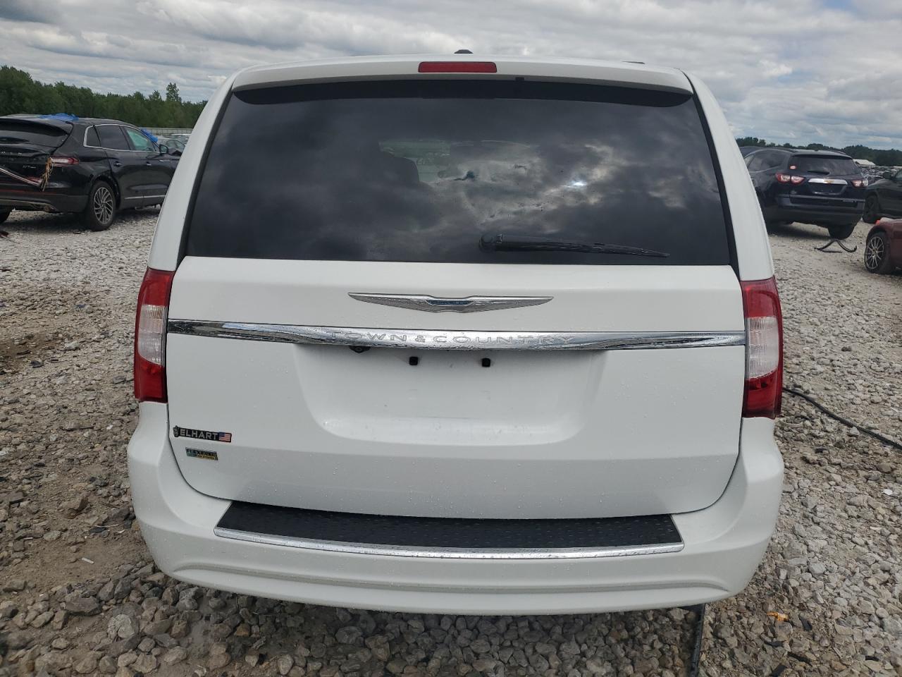 CHRYSLER TOWN & COUNTRY TOURING