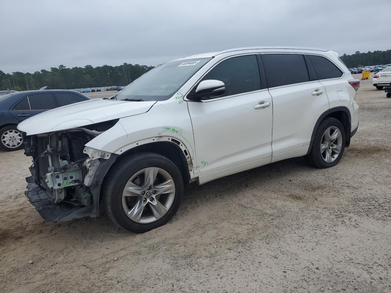 TOYOTA HIGHLANDER LIMITED