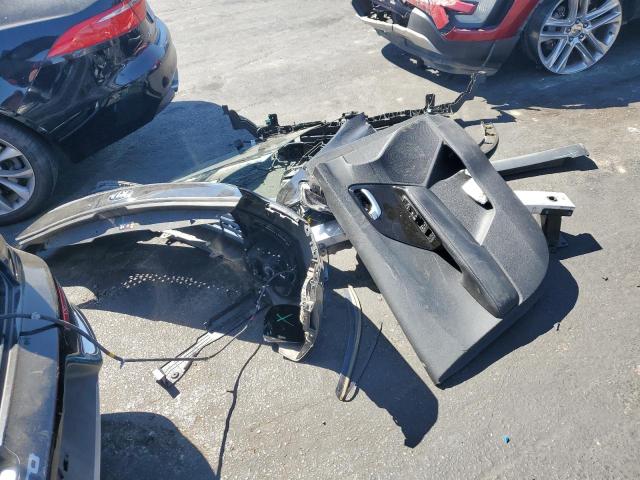 2018 KIA NIRO EX KNDCD3LD8J5205085