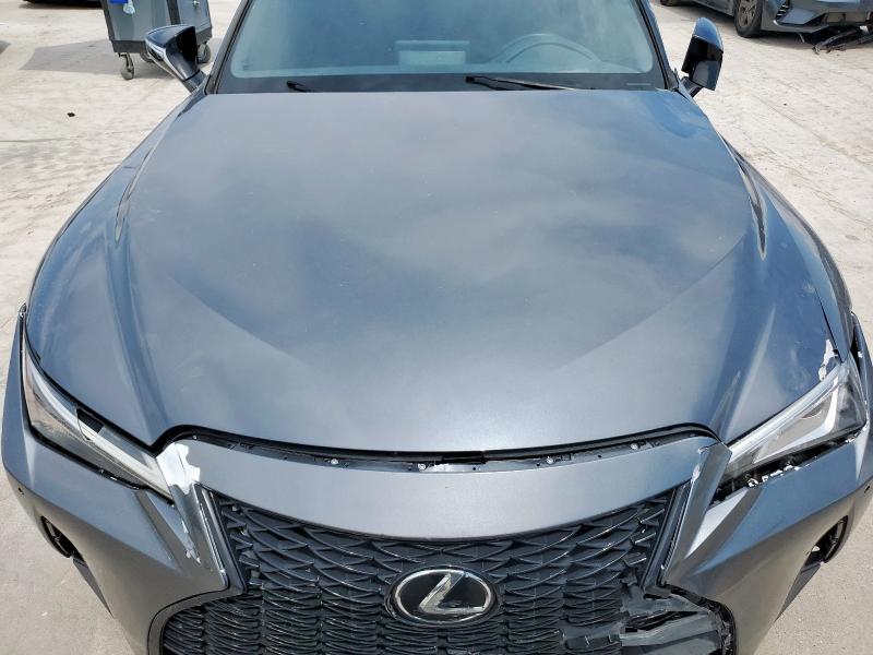 2021 LEXUS IS 300 JTHAA1D20M5112873