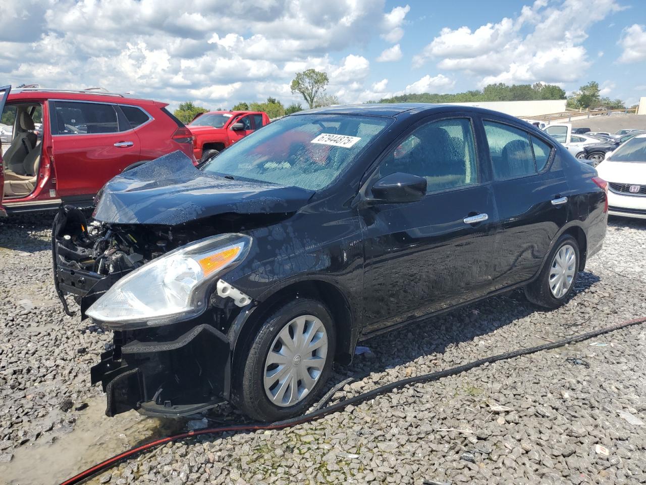 NISSAN VERSA S