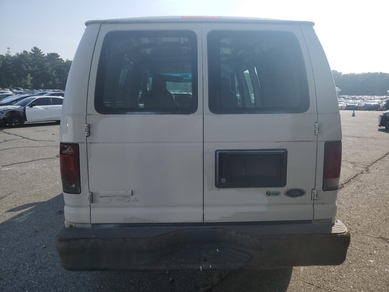 FORD ECONOLINE E150 VAN