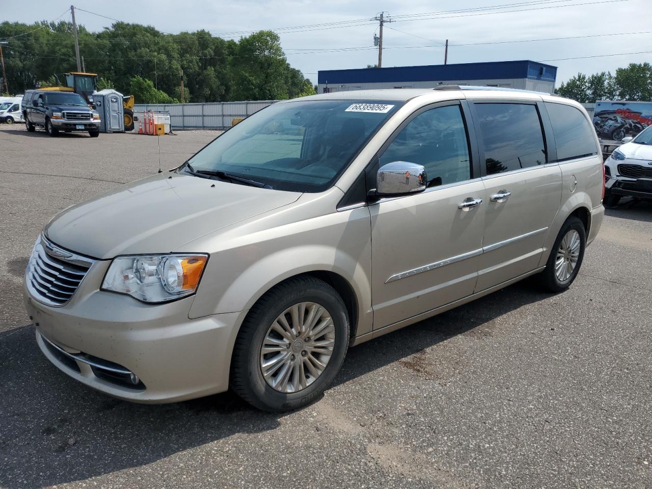 CHRYSLER TOWN & COUNTRY LIMITED