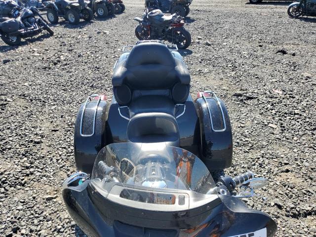 2015 HARLEY-DAVIDSON FLHTCUTG TRI GLIDE ULTRA 1HD1MAL19FB862647